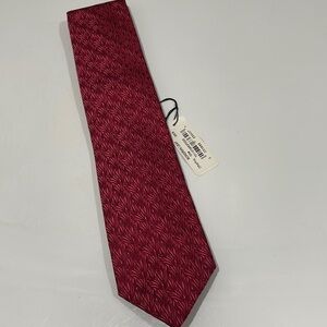 Thomas Pink Sonoran Leaf Dark Red/Pink 100% Silk Tie—New!